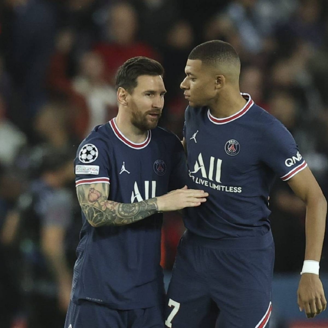 他终于被全 他终于被全